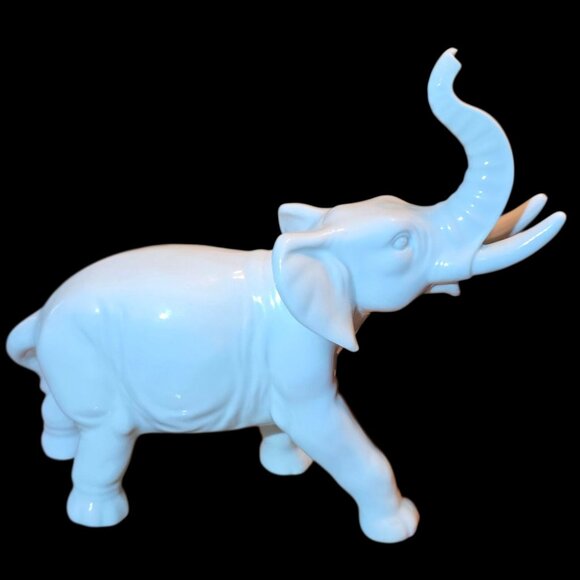 Antique Porcelain Grafenthal WHITE ELEPHANT Germany Figurine Trunk Raised Gloss - Picture 2 of 7